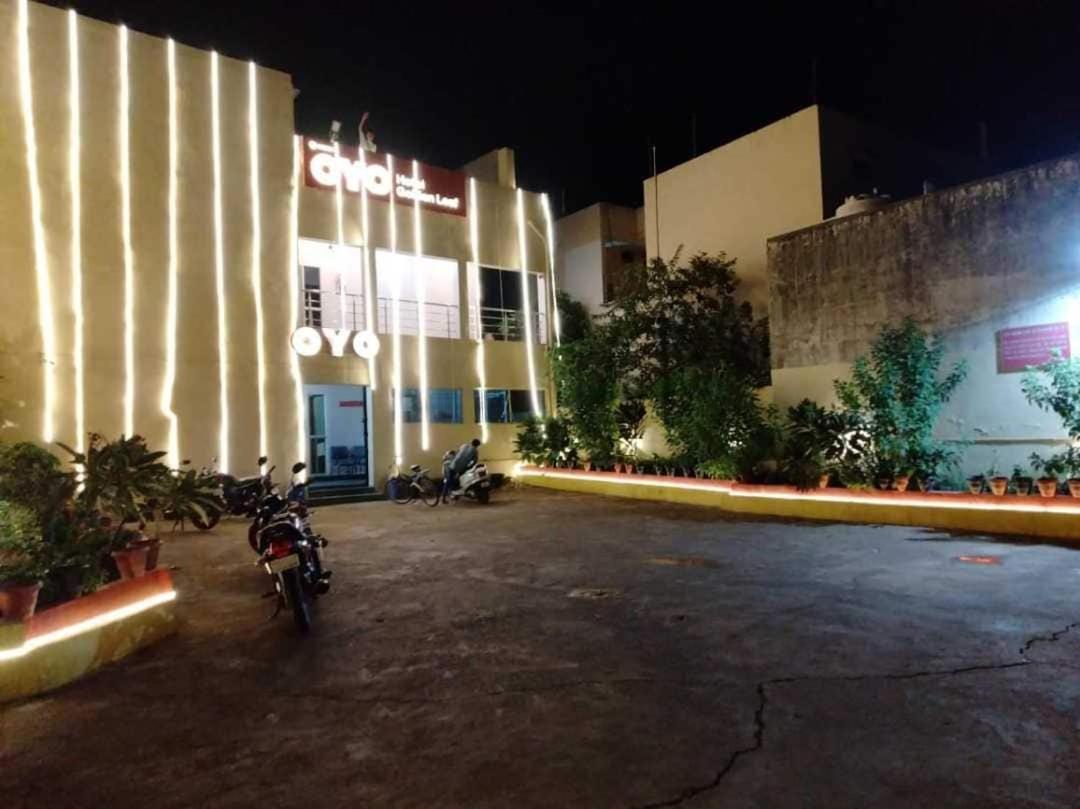 OYO 48801 Hotel Golden Leaf Bilāspur Exterior foto